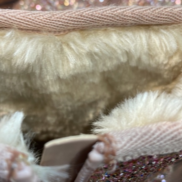 Cat and Jack Boots, Brand New, Size 5.  (63) - Picture 11 of 12